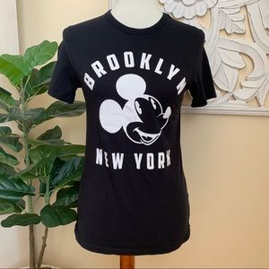 Black Disney Graphic T-shirt Size Small